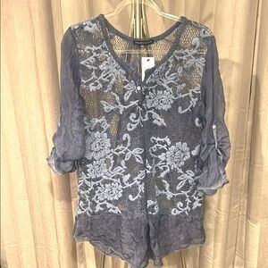 NWT Saks 5th Avenue gray blue blouse Tunic‎ style